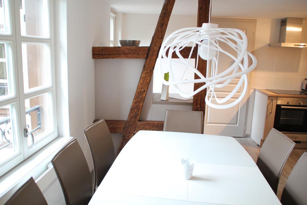 A L'ill - Apparts&Studios Strasbourg Hyper Centre Habitación foto